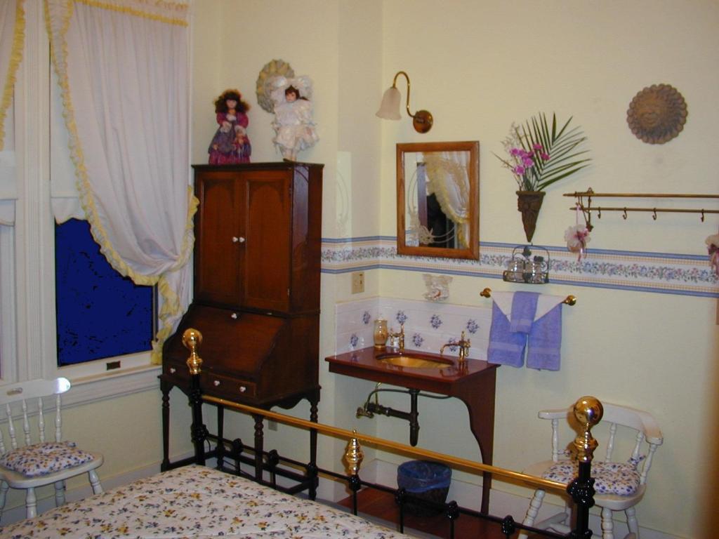 Robin'S Nest Bed & Breakfast San Andreas Chambre photo